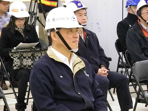 中央CPI破3才調薪  郝：非推託之辭