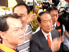宋指金做假民調  藍暗諷宋楚瑜頭腦不清