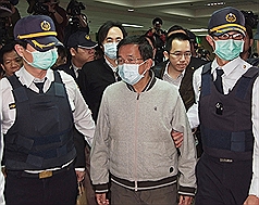 陳水扁戒護就醫  扁媽北上探望