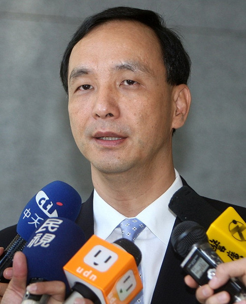 國民黨4大家族密謀起義？朱立倫：我不是