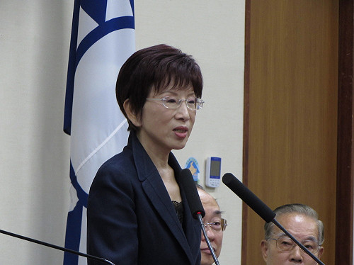 內部大數據民調僅落後7% 洪秀柱：有得一拼