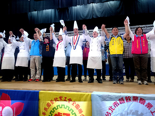 朱立倫：推動台灣經濟 我是第一名大師傅