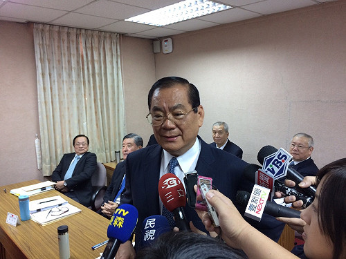 府卸任前買碎紙機惹議  曾永權：依慣例編列