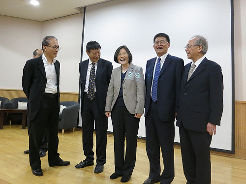 中國學者受邀演講 吳榮義被叫「老先生」