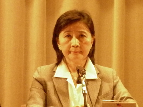 神隱一天  劉憶如和府院溝通證所稅