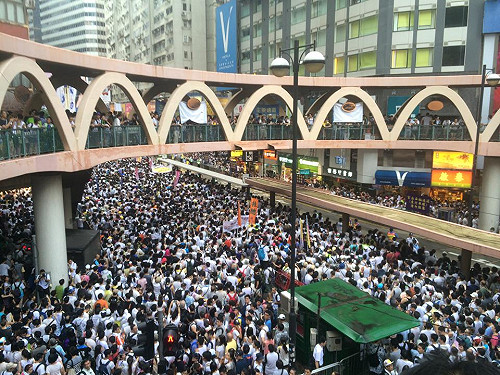 力挺佔中遊行  民進黨籲中、港積極回應