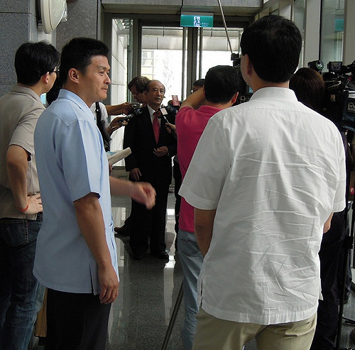 九龍壁揭幔聯想 吳敦義、王金平：想太多