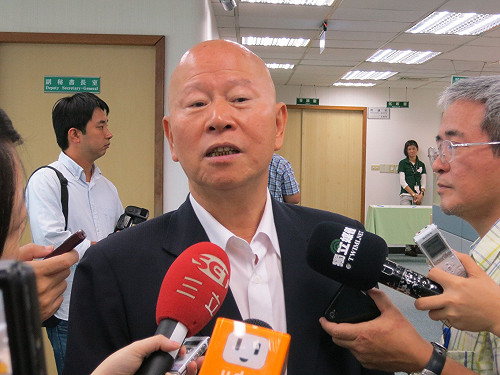 許信良挺雙首長制：問題在藍政黨文化