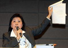 劉憶如：蔡英文可以和張忠謀相比嗎？