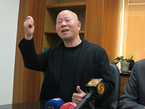 許信良：民進黨提名他人 也無法擋柯當選