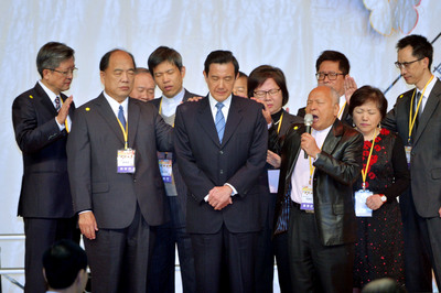 馬英九：盼像摩西交棒年輕人完成使命