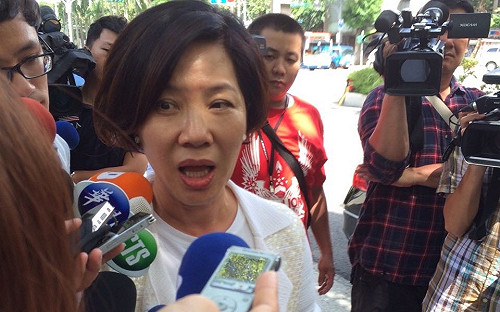 柱：我又不是白癡 瘋子才不承認中華民國