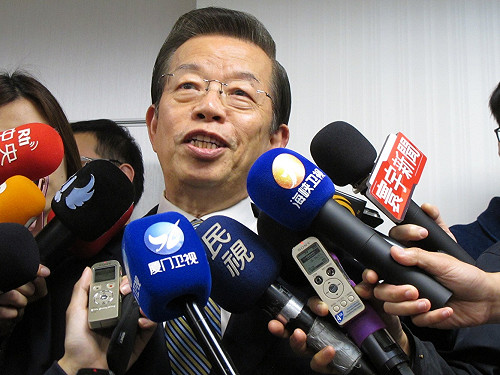 謝長廷：施明德若是罵小英  會瓜分藍的選票