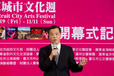 勞動部長由台北市副市長陳雄文接任