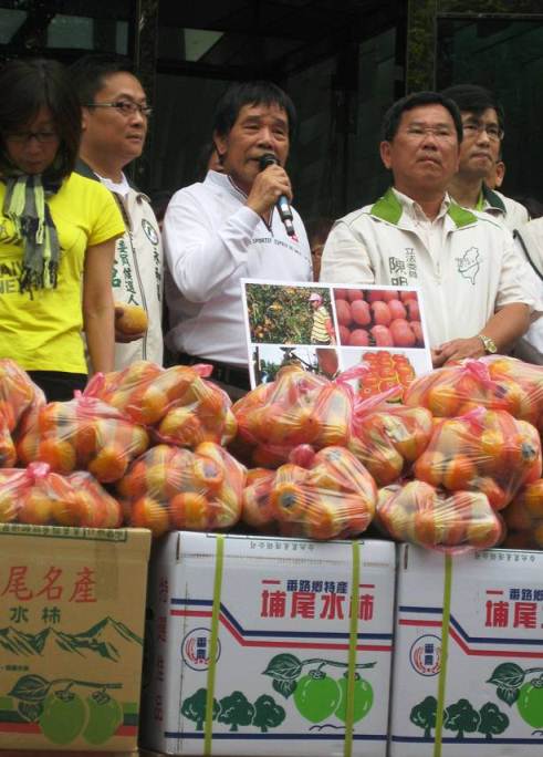 蔡核心：續打柿子議題 把事實說清楚