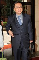 公務員退休  張哲琛：通盤檢討18%