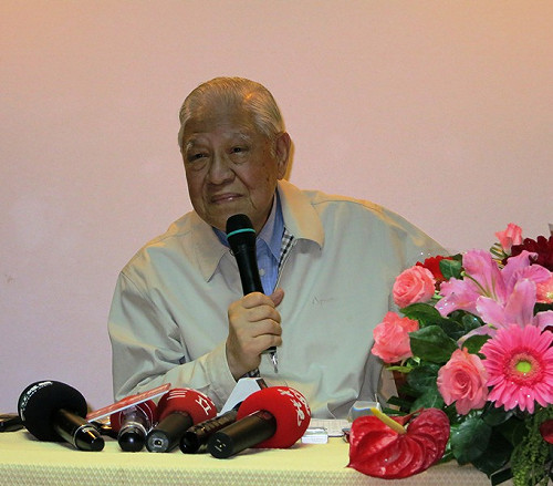 提一國兩區  李登輝：威權復辟的象徵