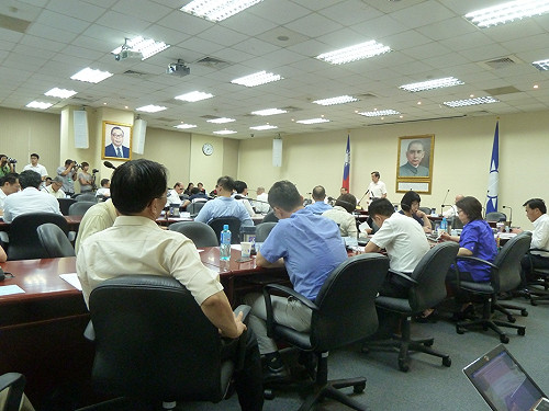 藍中常會通過  撤銷黃景泰提名