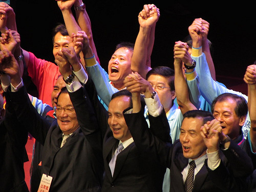 臨全會後民調：蔡45.2%、朱21.9%、宋13.8%