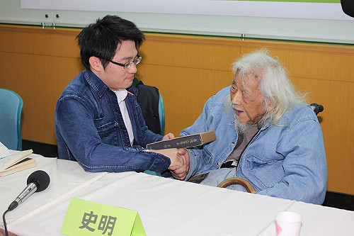 史明、文史界力挺 青年藍士博選桃園立委