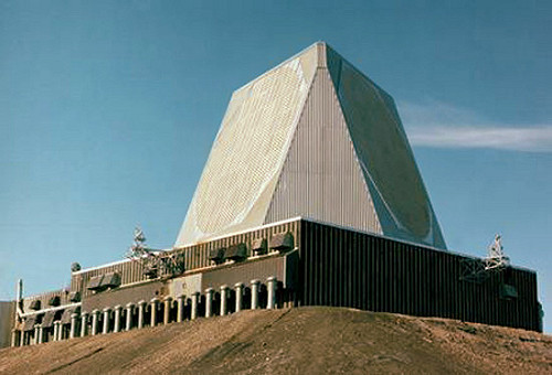 邀退將看雷達惹議  國防部：未涉機密