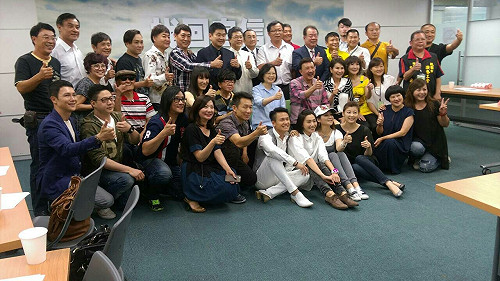 郭子乾拜託小英：余天一定要列安全名單