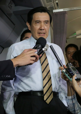 馬英九籲蔡英文：正視暴力抗爭 不能鄉愿