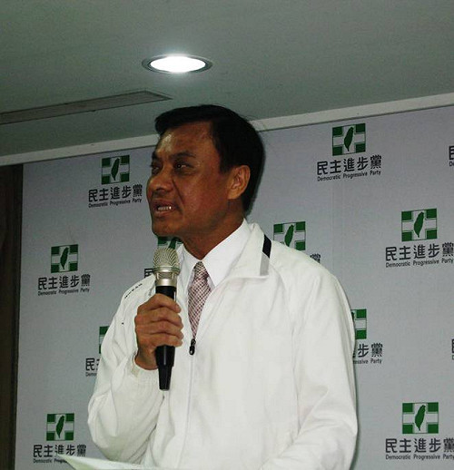 別再抹黑  蘇嘉全：捐出農舍公布財產