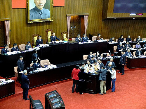 頂新101售股案  毛治國：尊重投審會決定