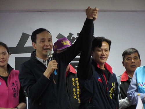 盼至少辯論2場 朱：有人輕蔑民主指定電視台