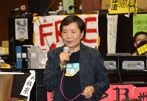 葉菊蘭赴議場挺學生：每個人都是鄭南榕