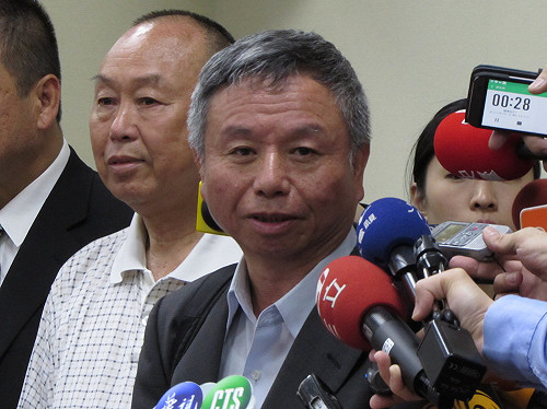 不滿都在談徵召 楊志良：領表有那麼困難嗎？