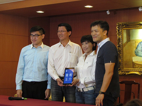 艱困選區黨工出戰 謝龍介：選民要新鮮感