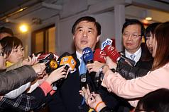 郝龍斌：先做民調再決定核四公投與否