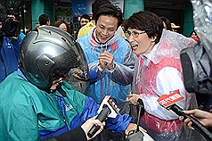 馬二姊輔選  新北市全面掃街拜票