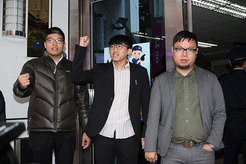 柯P不拆蔣銅像 臺左維新：放受難者名單就留