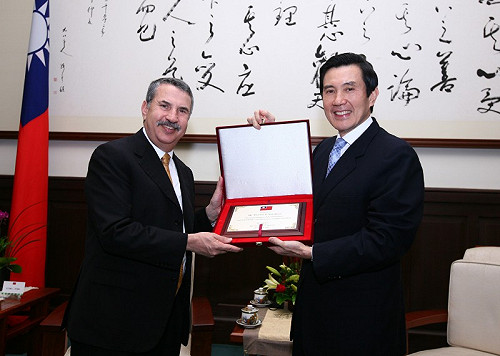 馬見佛里曼  大談節能減碳