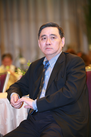 手握170億元  王文洋曾找王金平搭檔選總統