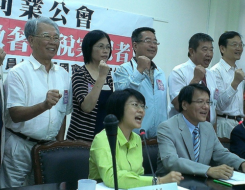 發展遊艇國內市場  業者盼免課奢侈稅