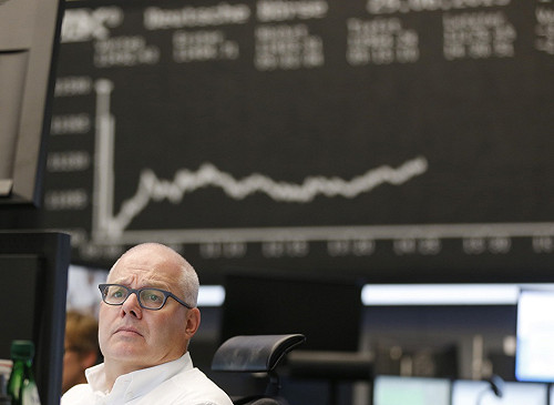 希臘危機衝擊全球  歐元大跌、亞股重挫