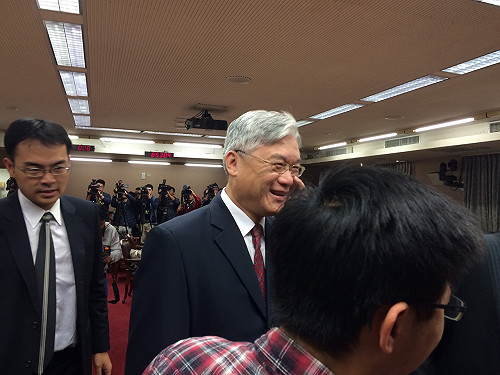 陸委會盼年底完成貨貿談判  稱會顧農民生計