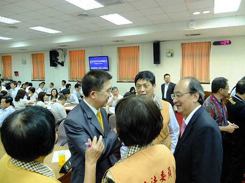 排審自經區遭質疑  黃昭順：2黨協商過