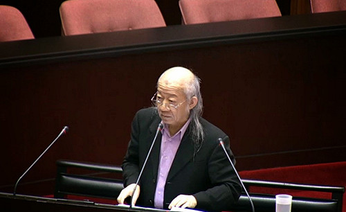 房地合一微調 曾巨威：財政部為德不卒