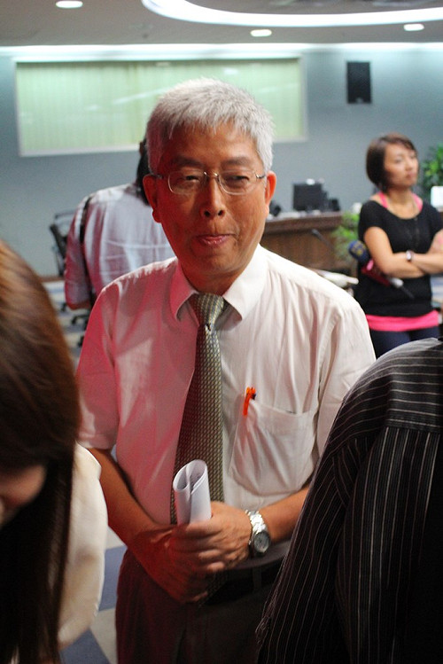 中央擬推房地合一 張金鶚支持：勢不可擋