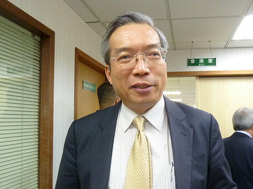 謝金河建議綠：設專責機構研究兩岸產業