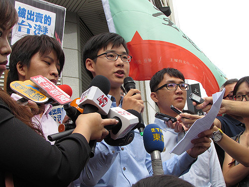 顏銘緯今到案  批馬以國家暴力獵殺他