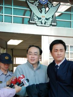 胞弟涉弊遭羈押 卓伯源：尊重司法