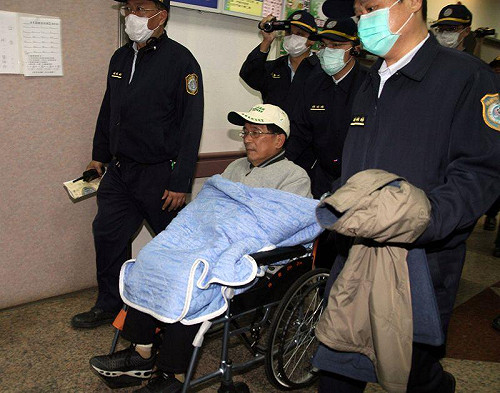 快訊/扁無法出獄跨年  法務部：1月5日再議