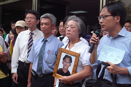 「不容犯罪被切割」江國慶案聲請再議