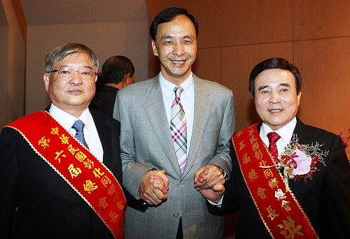 知所進退？ 朱立倫：尊重黃世銘決定